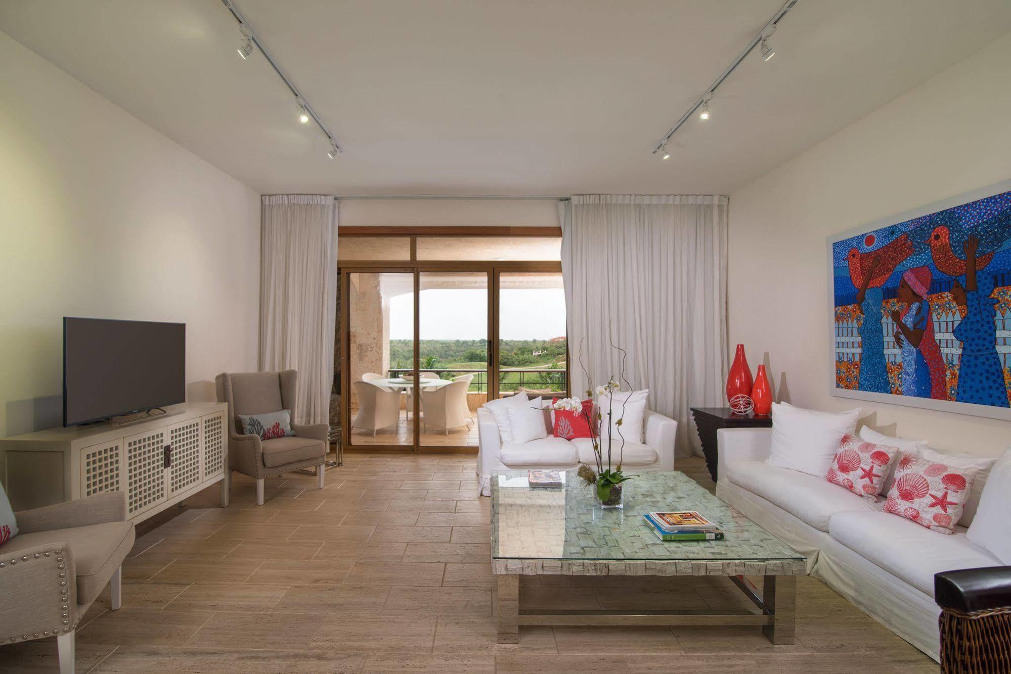 Los Altos Residences By Mint لا رومانا المظهر الخارجي الصورة